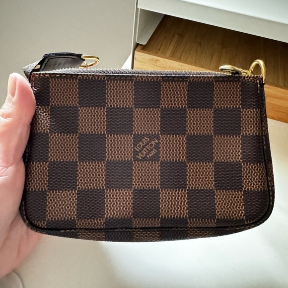 Sold for less price off PM - Picture 3 of 11